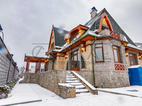 будинок за адресою Богатирська вул., 30а