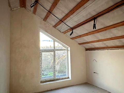 будинок за адресою Каштанова