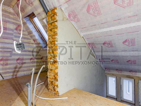 будинок за адресою Богатирська вул., 30а