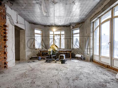 будинок за адресою Богатирська вул., 30а