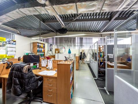 комерційна за адресою Петропавлівська вул., 4