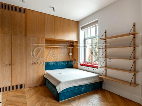 квартира по адресу Крещатик ул., 32-Б