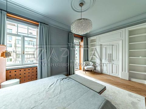 квартира по адресу Крещатик ул., 32-Б