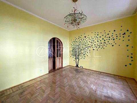 комерційна за адресою Верхній Вал вул., 48/28