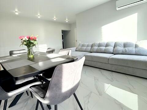 квартира за адресою Садова вул., 34А