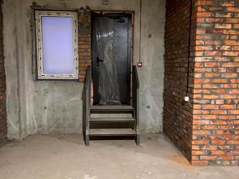 комерційна за адресою Івана Сокура пров., 1