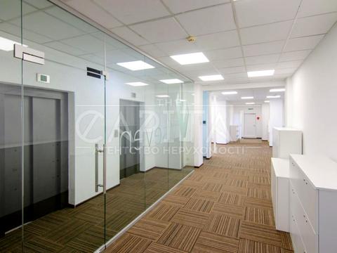 комерційна за адресою Дегтярівська вул., 53