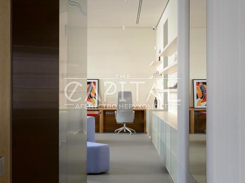 комерційна за адресою Жилянська вул., 5/60