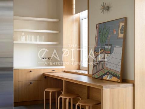 комерційна за адресою Жилянська вул., 5/60