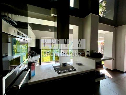 будинок за адресою Лісова