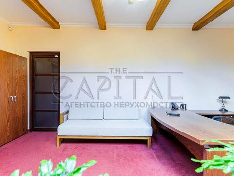 будинок за адресою Павла Загребельного вул. (Миколи Раєвського)