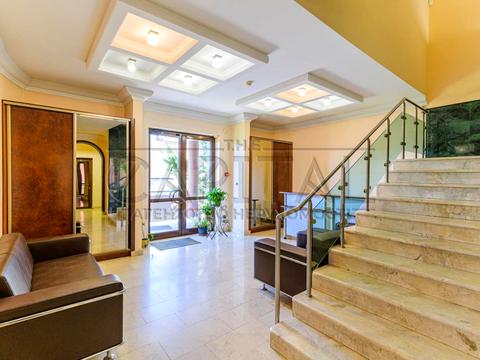 будинок за адресою Павла Загребельного вул. (Миколи Раєвського)