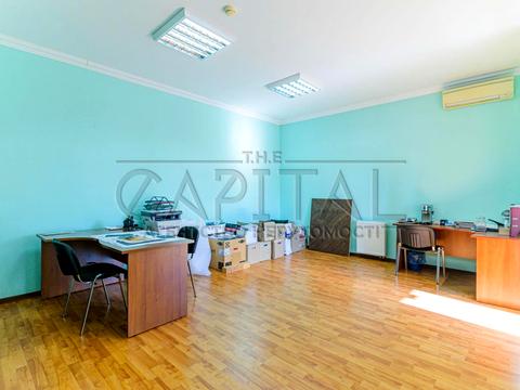 будинок за адресою Павла Загребельного вул. (Миколи Раєвського)