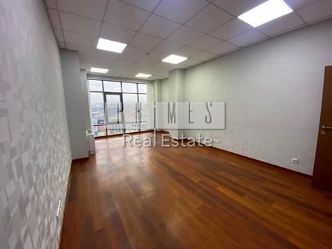 комерційна за адресою Велика Васильківська вул. (Червоноармійська), 72-А