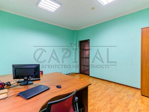 будинок за адресою Павла Загребельного вул. (Миколи Раєвського)