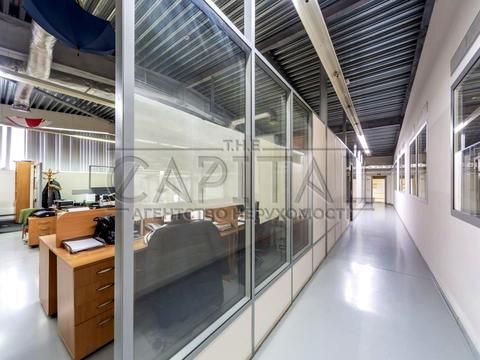 комерційна за адресою Петропавлівська вул., 4