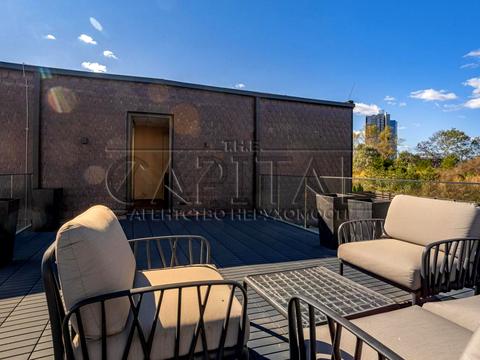 дом по адресу Витавская ул.