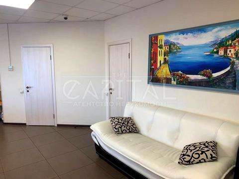 комерційна за адресою Голосіївський просп. (40-річчя Жовтня), 132