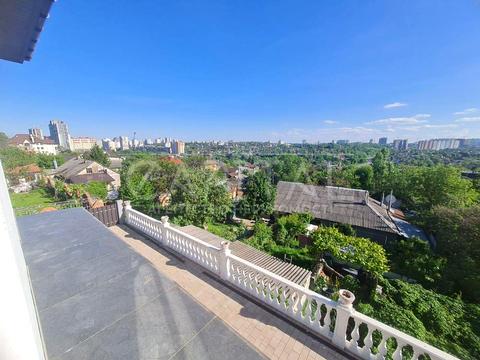 комерційна за адресою Монтажників вул., 123а