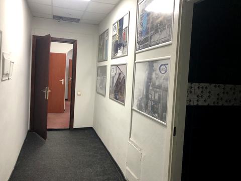 комерційна за адресою Болсуновська вул. (Сергія Струтинського), 8