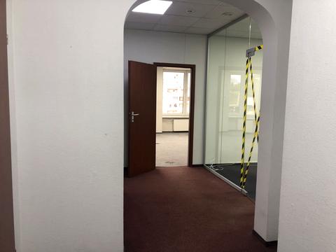 комерційна за адресою Болсуновська вул. (Сергія Струтинського), 8