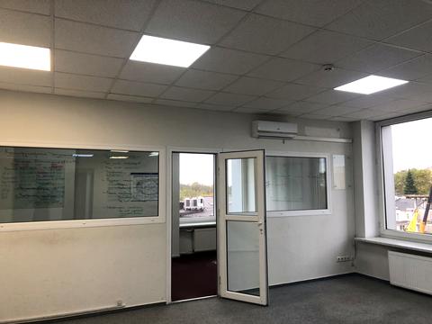 комерційна за адресою Болсуновська вул. (Сергія Струтинського), 8