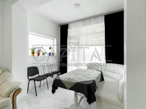 будинок за адресою Світанкова