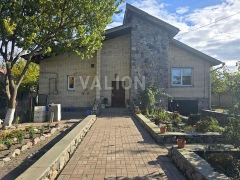 будинок за адресою Квітнева вул., 1