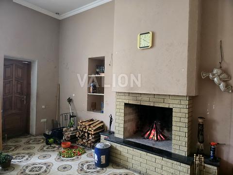 будинок за адресою Квітнева вул., 1