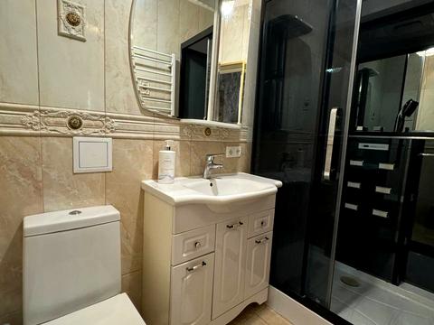 будинок за адресою Новодвірська вул.