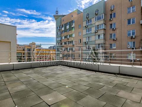 коммерческая по адресу Раисы Окипной ул., 8б