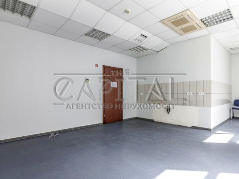 коммерческая по адресу Раисы Окипной ул., 8б