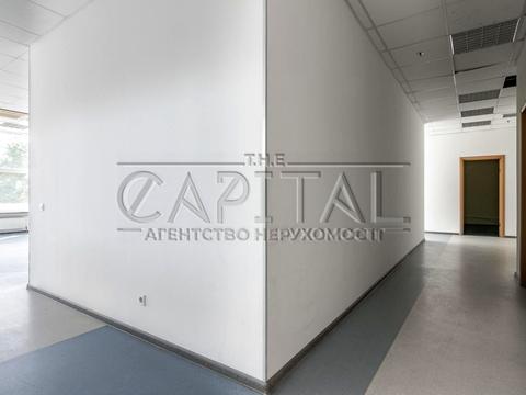 коммерческая по адресу Раисы Окипной ул., 8б