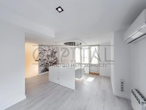 комерційна за адресою Мокра вул. (Кудряшова), 3