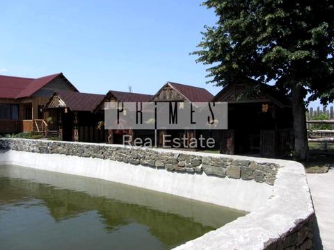 комерційна за адресою Академіка Захаренка вул., 2