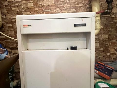 будинок за адресою Верхівцеве, Озерна, 6