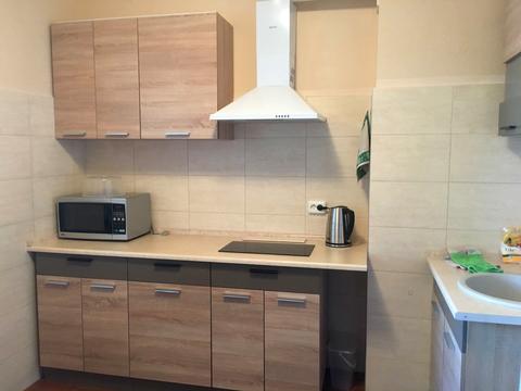 квартира за адресою Ревуцького вул., 56