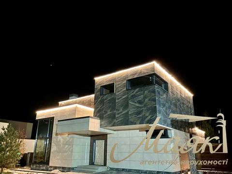 будинок за адресою Грушева вул.