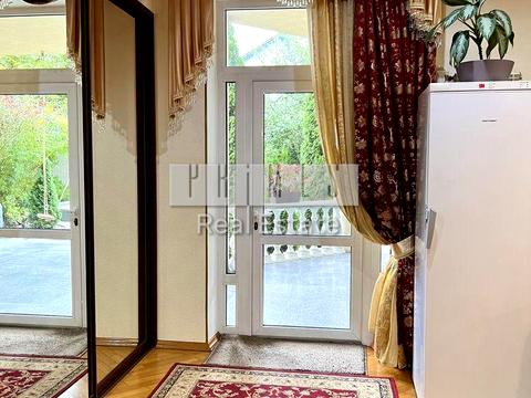 будинок за адресою с. Софіївська борщагівка, Київська вул.