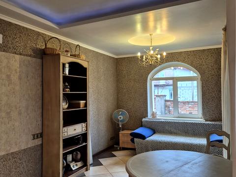 будинок за адресою Вишгородська вул., 11