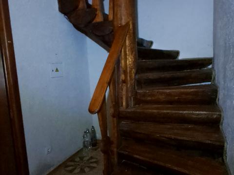 комерційна за адресою Селище, 1а