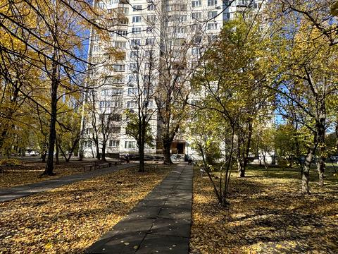 квартира по адресу Академика Глушкова просп., 18