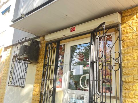 комерційна за адресою Сергія Слісаренка вул., 2/34