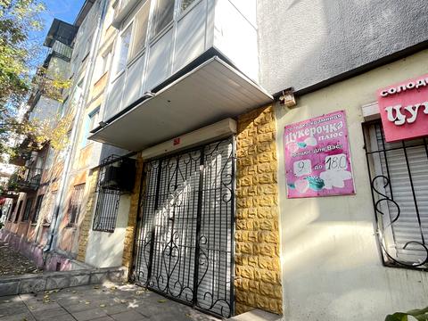 комерційна за адресою Сергія Слісаренка вул., 2/34