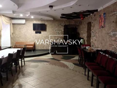 комерційна за адресою Гоголівська вул., 39