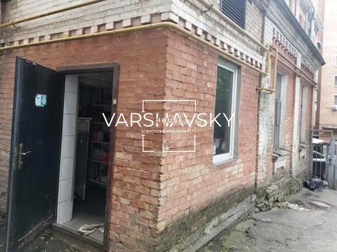 комерційна за адресою Гоголівська вул., 39