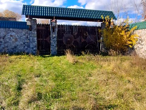 ділянка за адресою Дмитрівська 2д