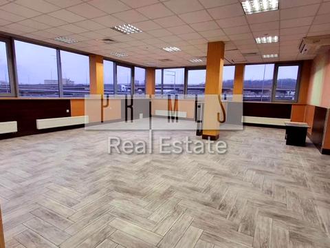 комерційна за адресою Набережно-Печерська дорога вул., 10