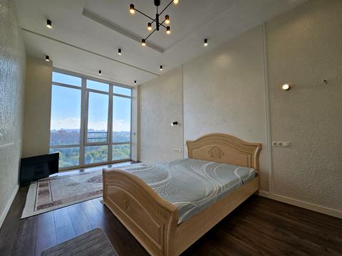 квартира по адресу Дмитрия Яворницкого просп. (Карла Маркса), 72