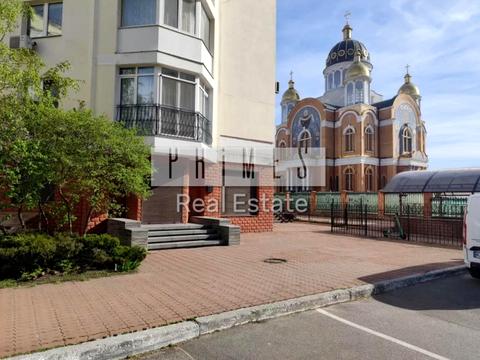 комерційна за адресою Київ, Володимира Івасюка просп. (Героїв Сталінграду), 24